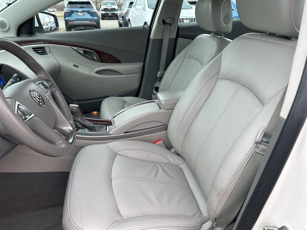 Used 2011 Buick LaCrosse CXL image 13