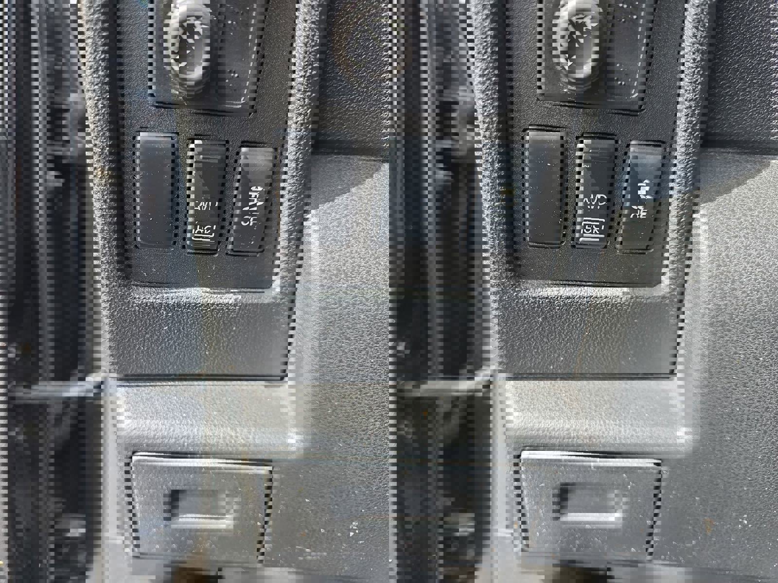 Used 2012 Nissan Rogue S w/ Special Edition Pkg image 28