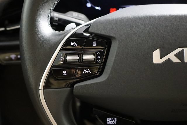 Certified 2024 Kia Niro Wind FWD image 8