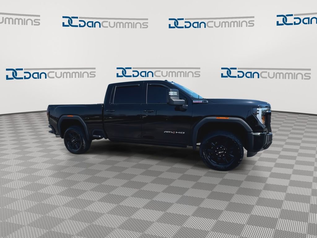 Used 2024 GMC Sierra 2500 AT4 w/ AT4 Preferred Package image 9