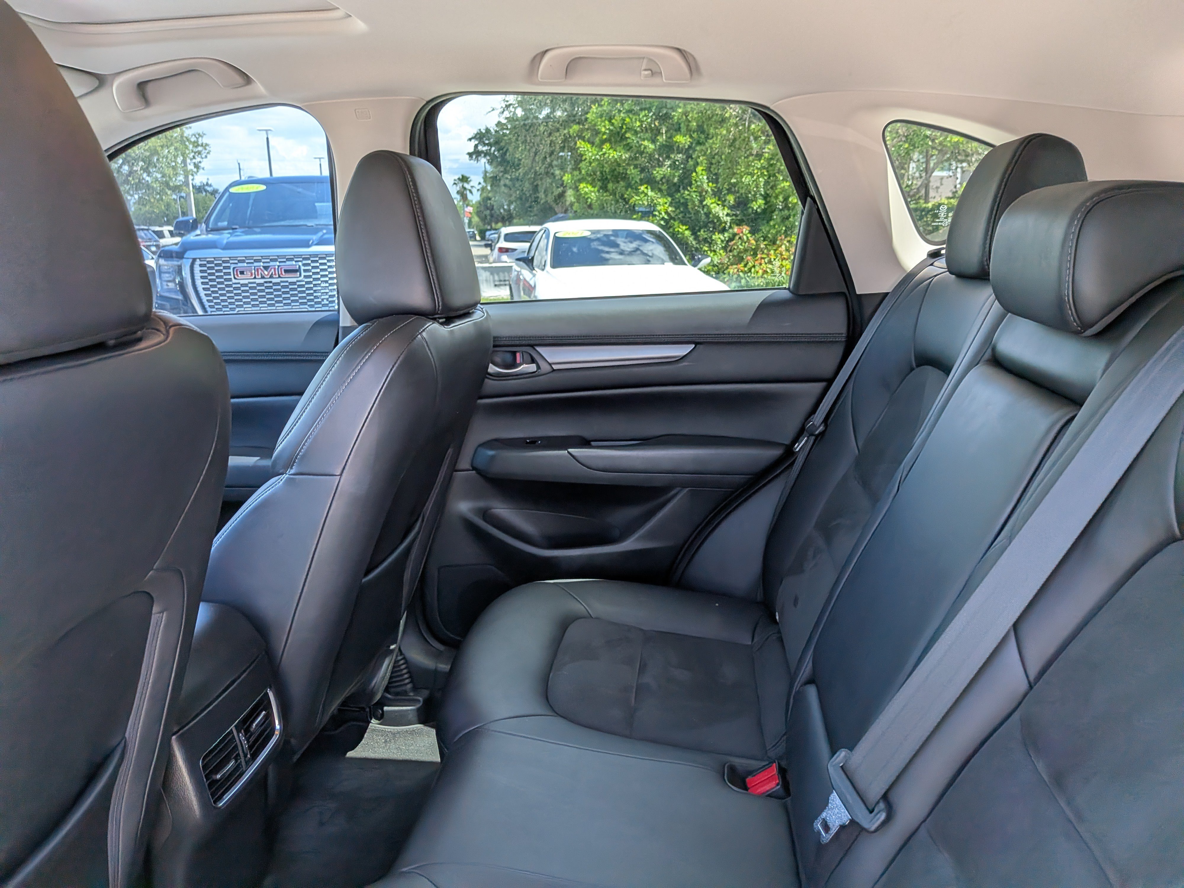 Used 2018 MAZDA CX-5 Touring w/ Preferred Equipment Package AWD/4WD image 15