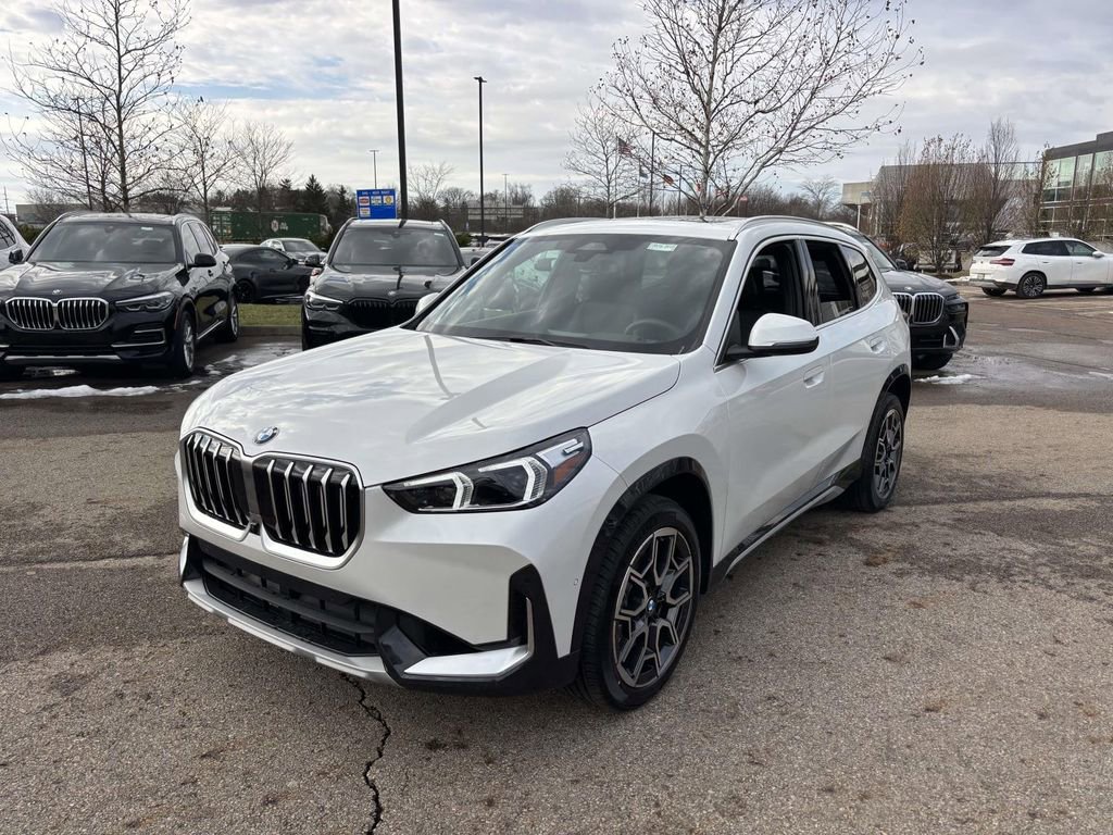New 2026 BMW X1 xDrive28i w/ Technology Package image 3