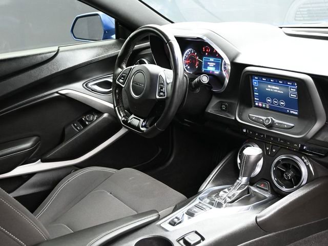 Used 2020 Chevrolet Camaro LT RWD image 16