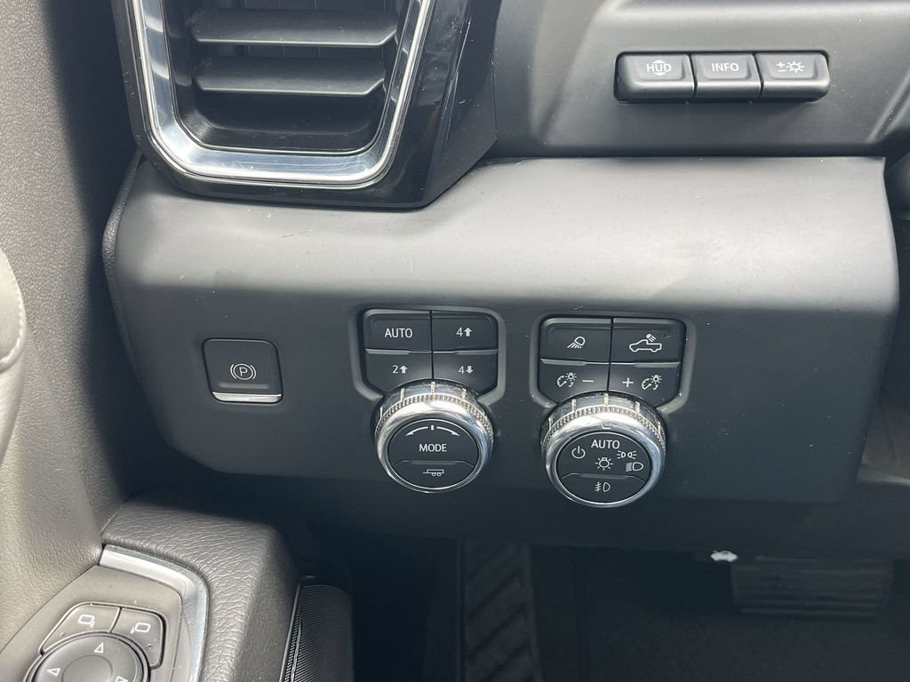 Certified 2023 GMC Sierra 1500 Denali w/ Denali Reserve Package AWD/4WD image 18