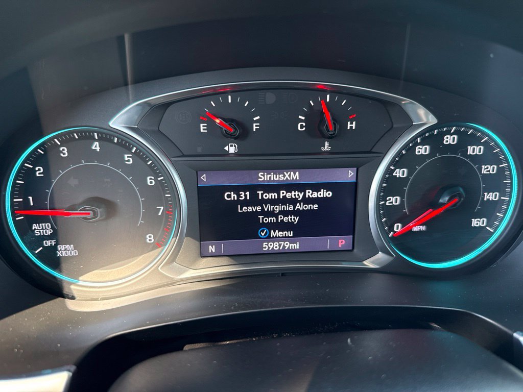 Used 2021 Chevrolet Traverse LT FWD image 23