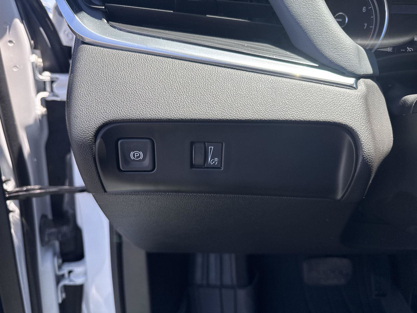 Used 2023 Buick Enclave Essence w/ LPO, Floor Liner Package FWD image 24