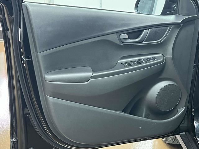 Certified 2023 Hyundai Kona SE image 16