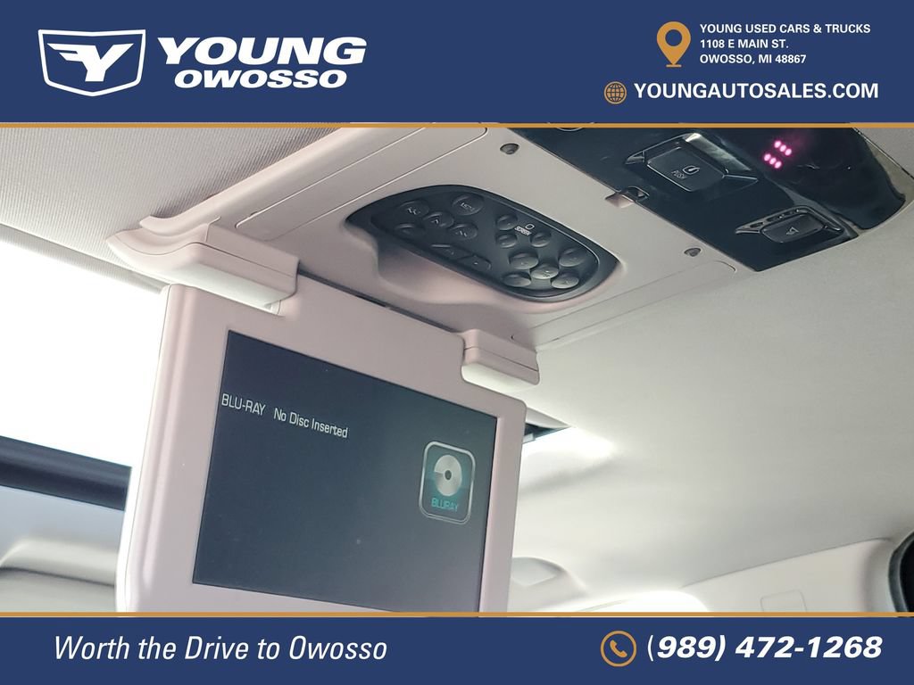 Used 2020 Chevrolet Suburban LT AWD/4WD image 31