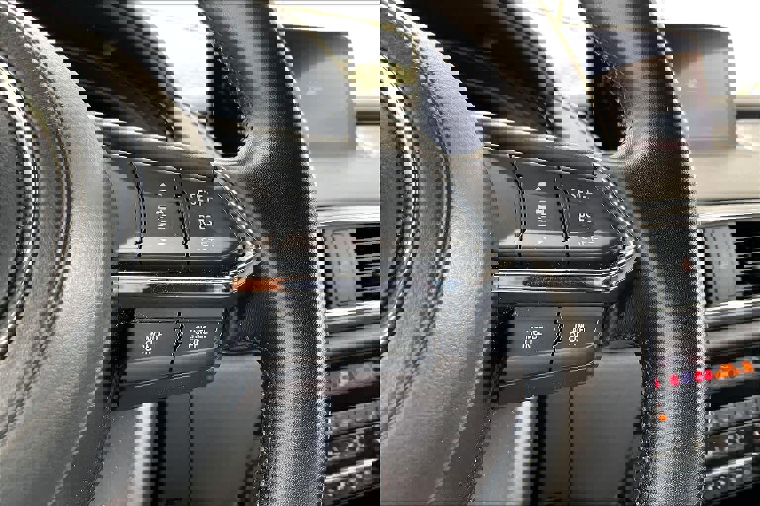 Used 2022 MAZDA CX-9 Signature image 25