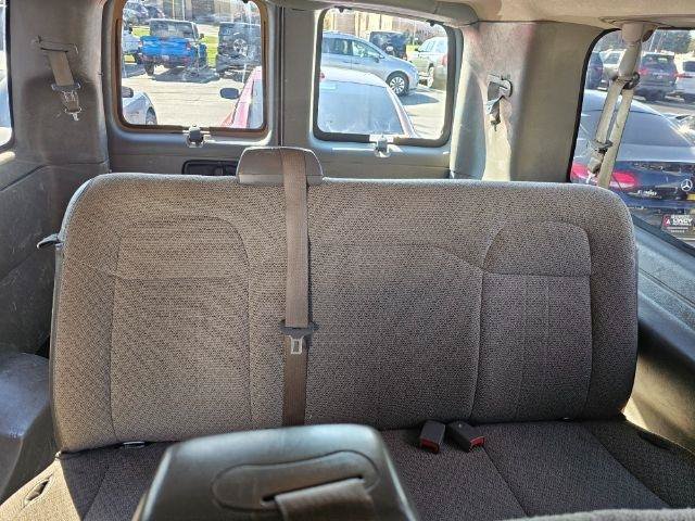 Used 2019 Chevrolet Express 3500 LT w/ LT Preferred Equipment Group RWD image 29