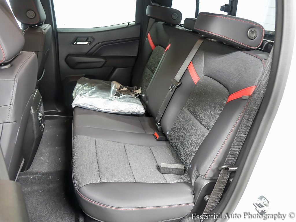 Used 2024 Chevrolet Colorado Z71 w/ Z71 Convenience Package 2 image 11