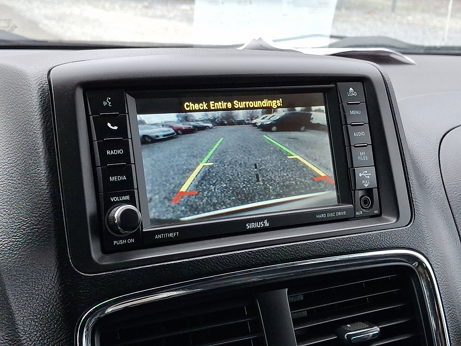 Used 2017 Dodge Grand Caravan SXT image 20