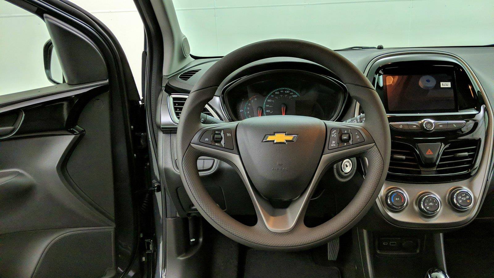 Used 2022 Chevrolet Spark LT FWD image 19