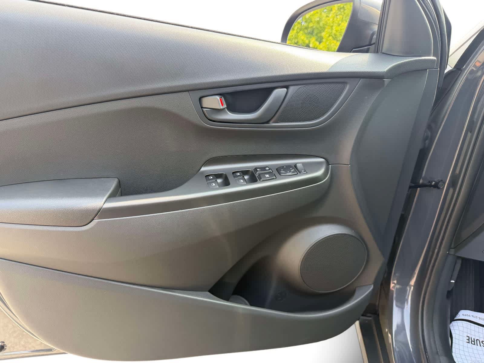 Used 2023 Hyundai Kona SEL AWD/4WD image 19