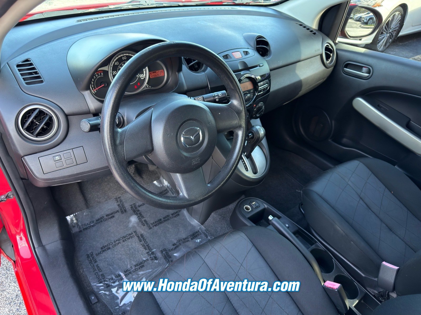 Used 2013 MAZDA MAZDA2 Sport FWD image 25