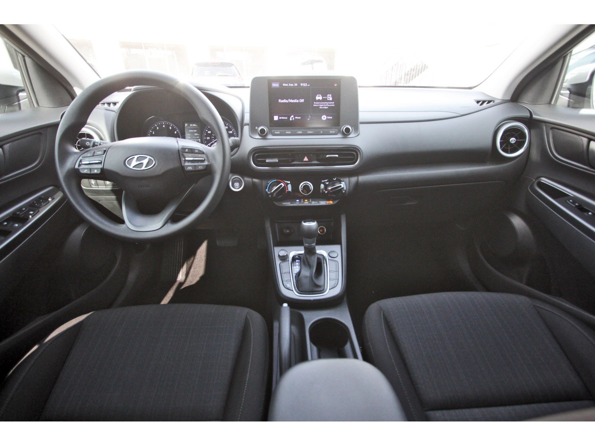 Used 2022 Hyundai Kona SEL FWD image 11