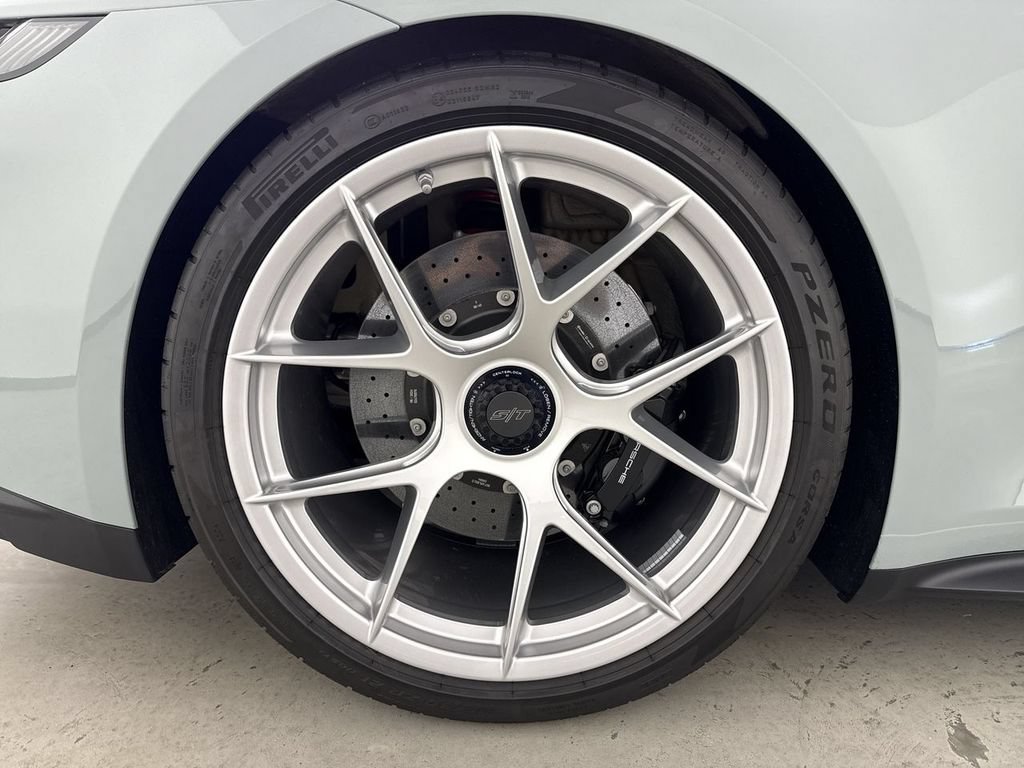 Certified 2024 Porsche 911 GT3 RS RWD image 16