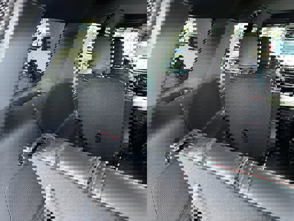 New 2026 Ford Explorer ST-Line w/ ST-Line Street Pack image 10