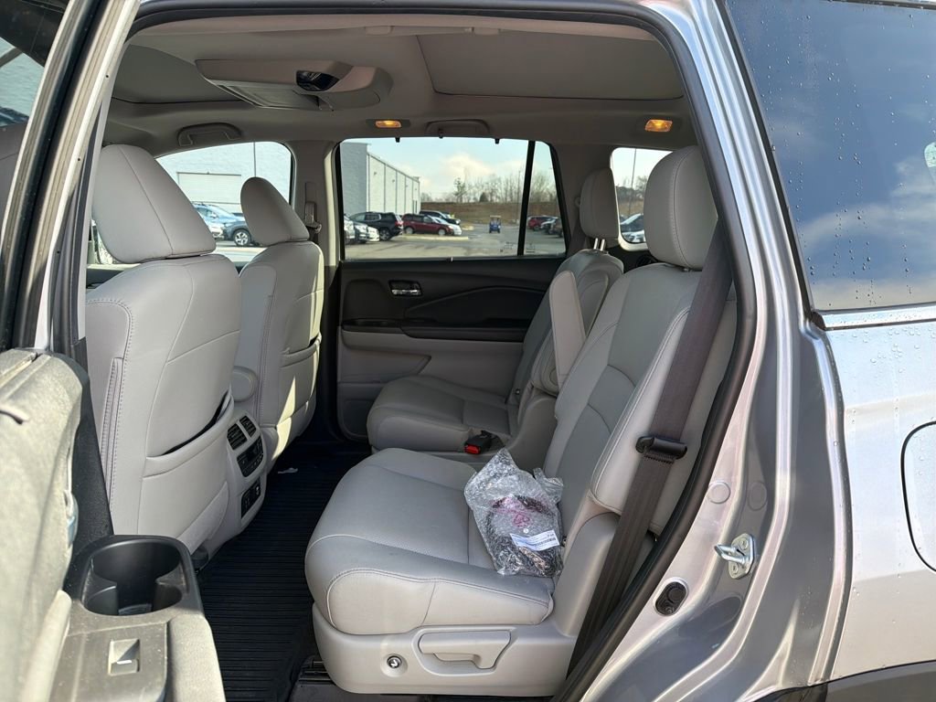 Used 2022 Honda Pilot Elite image 13