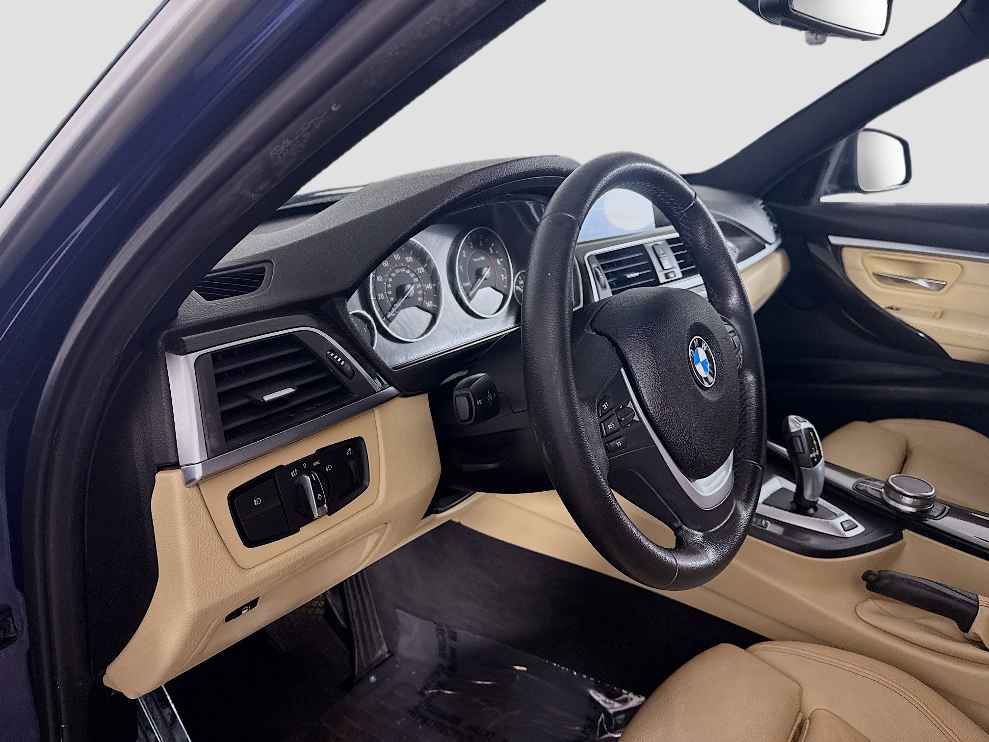 Used 2017 BMW 330e image 23