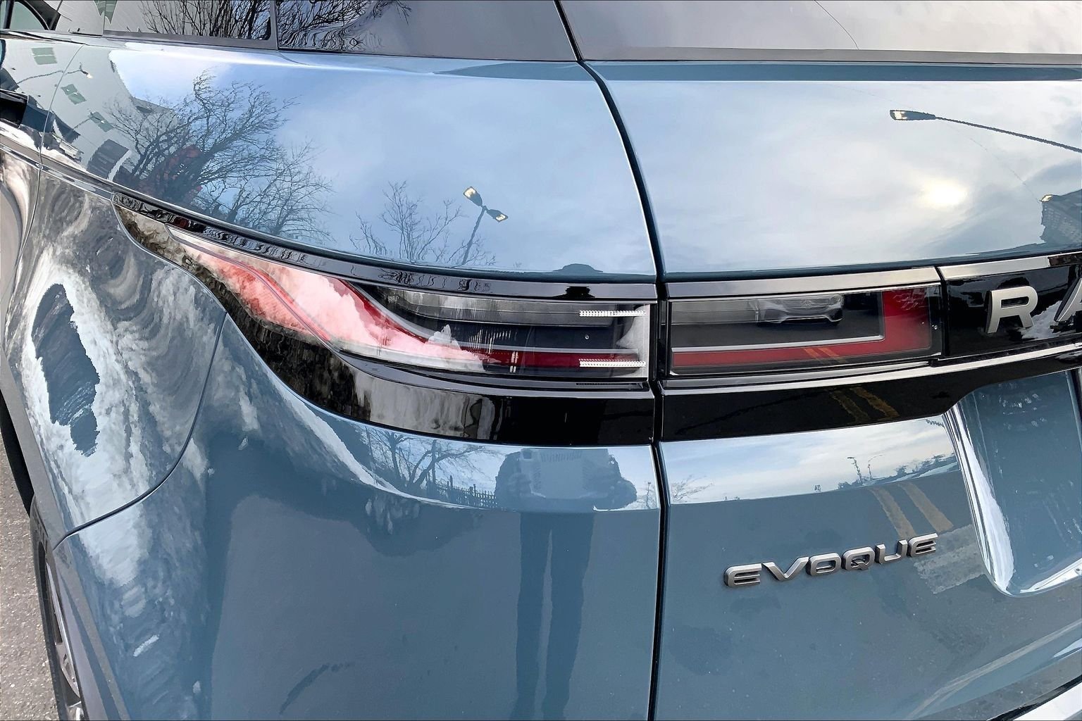 New 2026 Land Rover Range Rover Evoque S AWD/4WD image 14