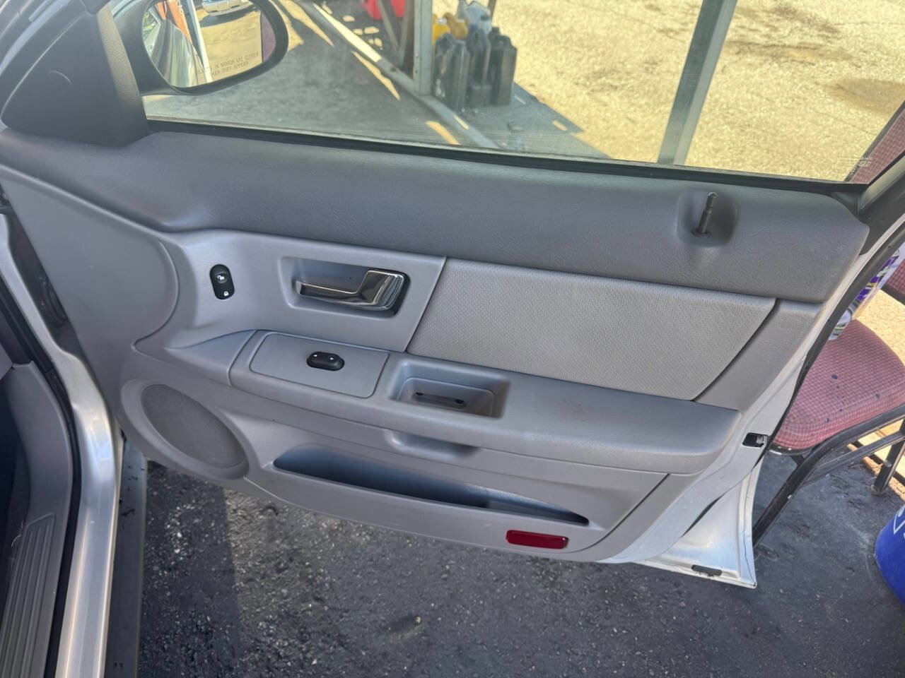 Used 2003 Ford Taurus SES image 17