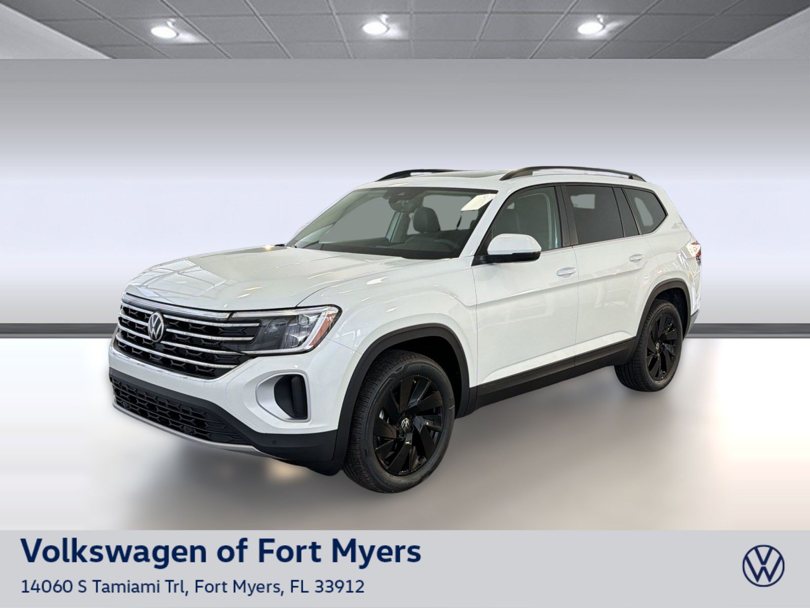 New 2026 Volkswagen Atlas SE FWD image 1
