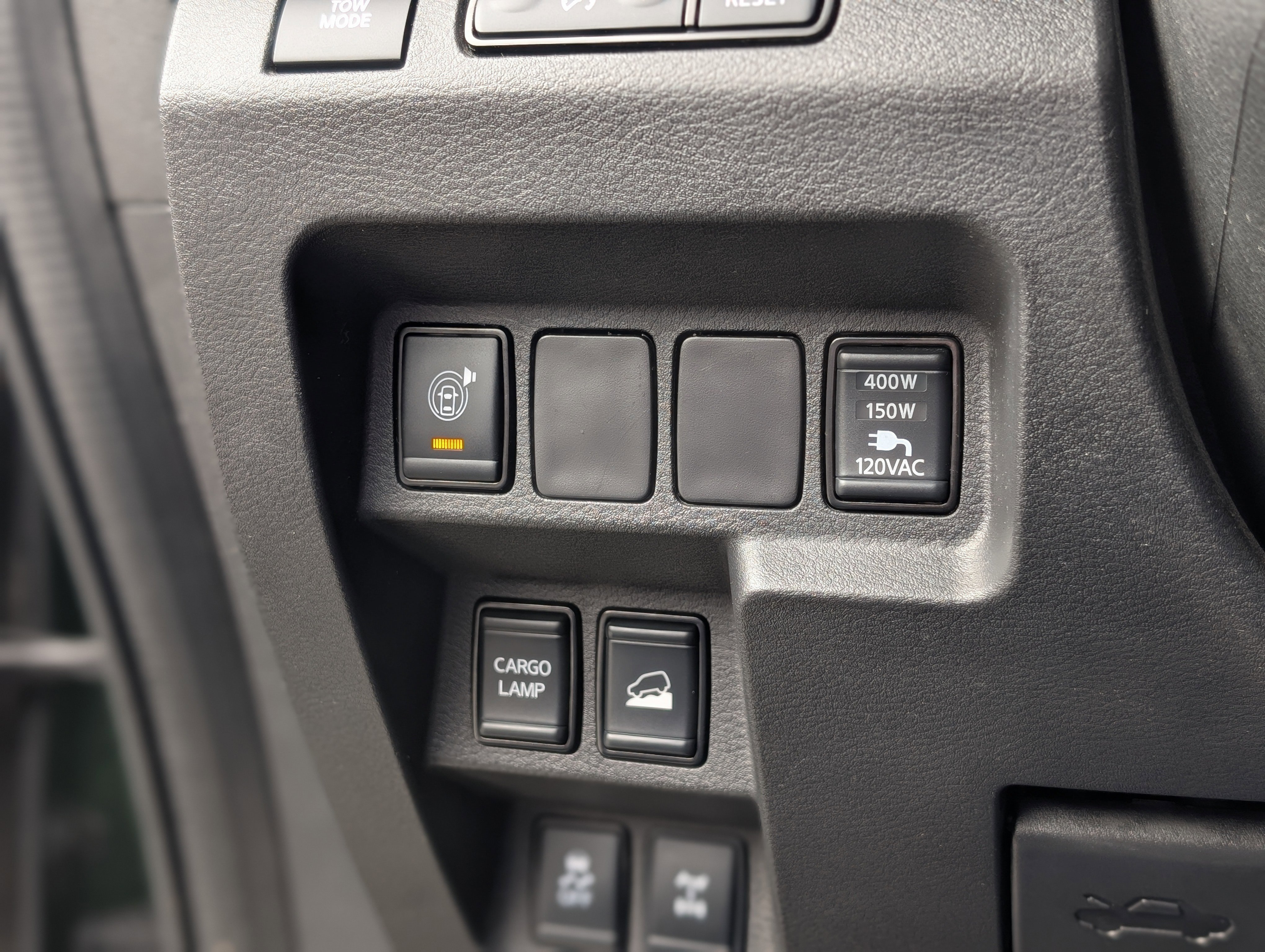 Used 2023 Nissan Frontier PRO-4X w/ Pro Convenience Package image 31