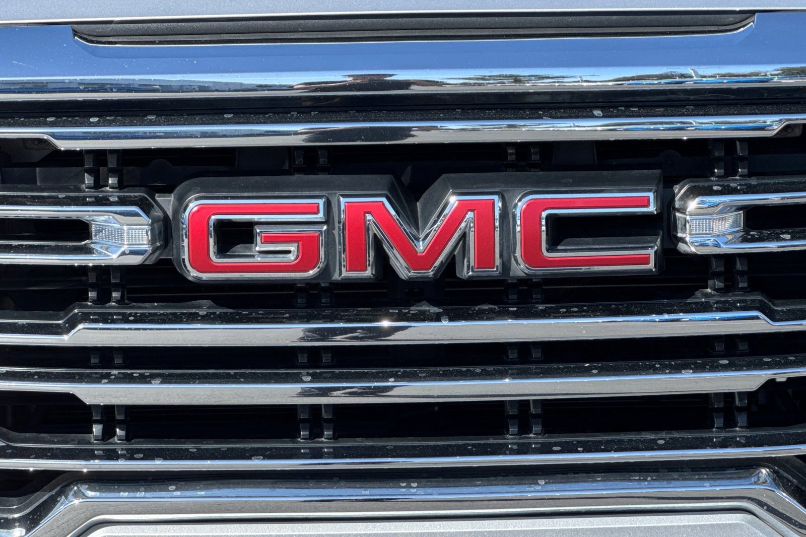 Used 2021 GMC Sierra 1500 SLT image 42