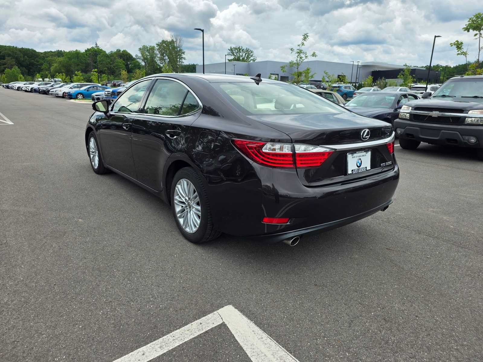 Used 2014 Lexus ES 350 w/ Luxury Package FWD image 7