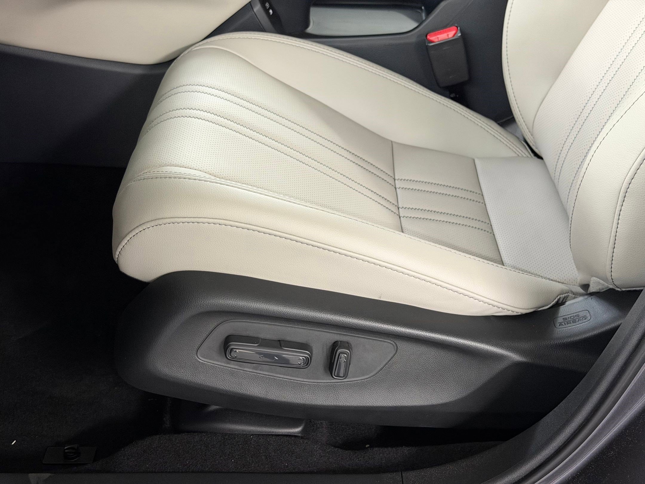 New 2027 Honda HR-V EX-L image 13