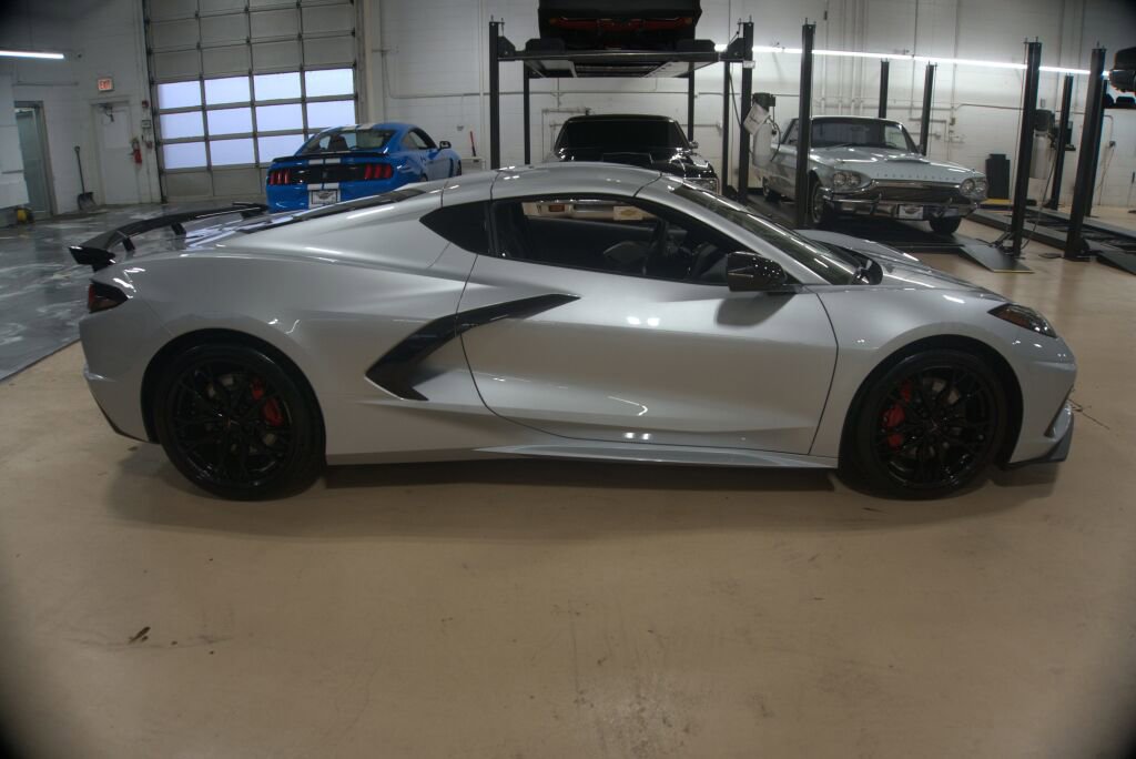 Used 2026 Chevrolet Corvette Stingray Preferred Cpe w/ Z51 Performance Package image 6