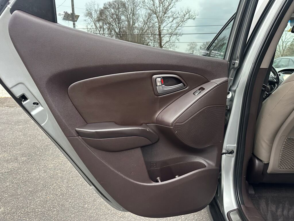 Used 2014 Hyundai Tucson Limited w/ Technology Package 02 image 20