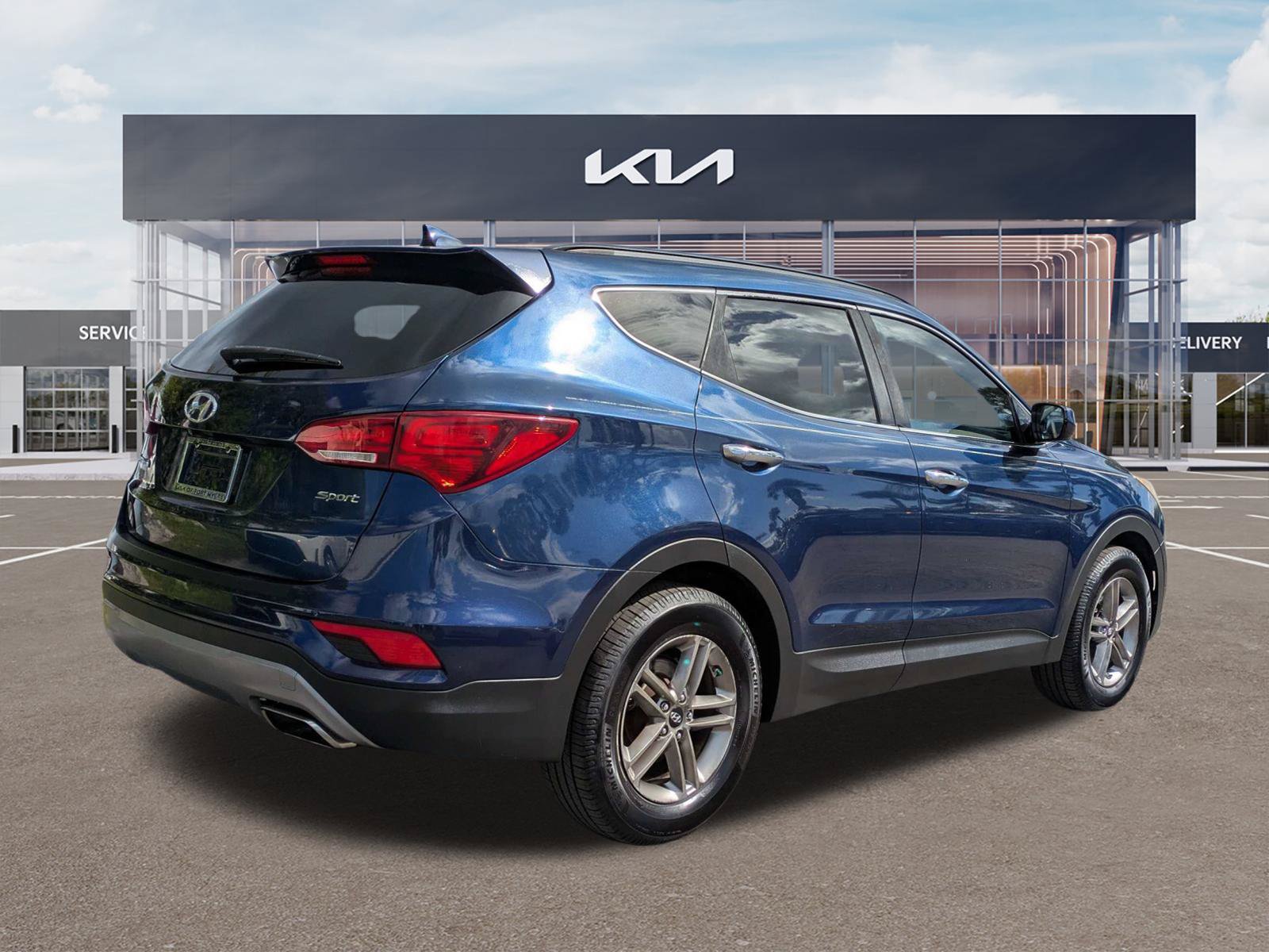 Used 2017 Hyundai Santa Fe Sport FWD image 4