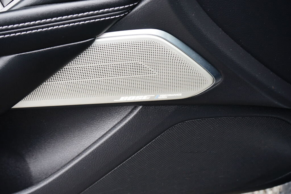 Used 2017 INFINITI Q60 3.0t image 16