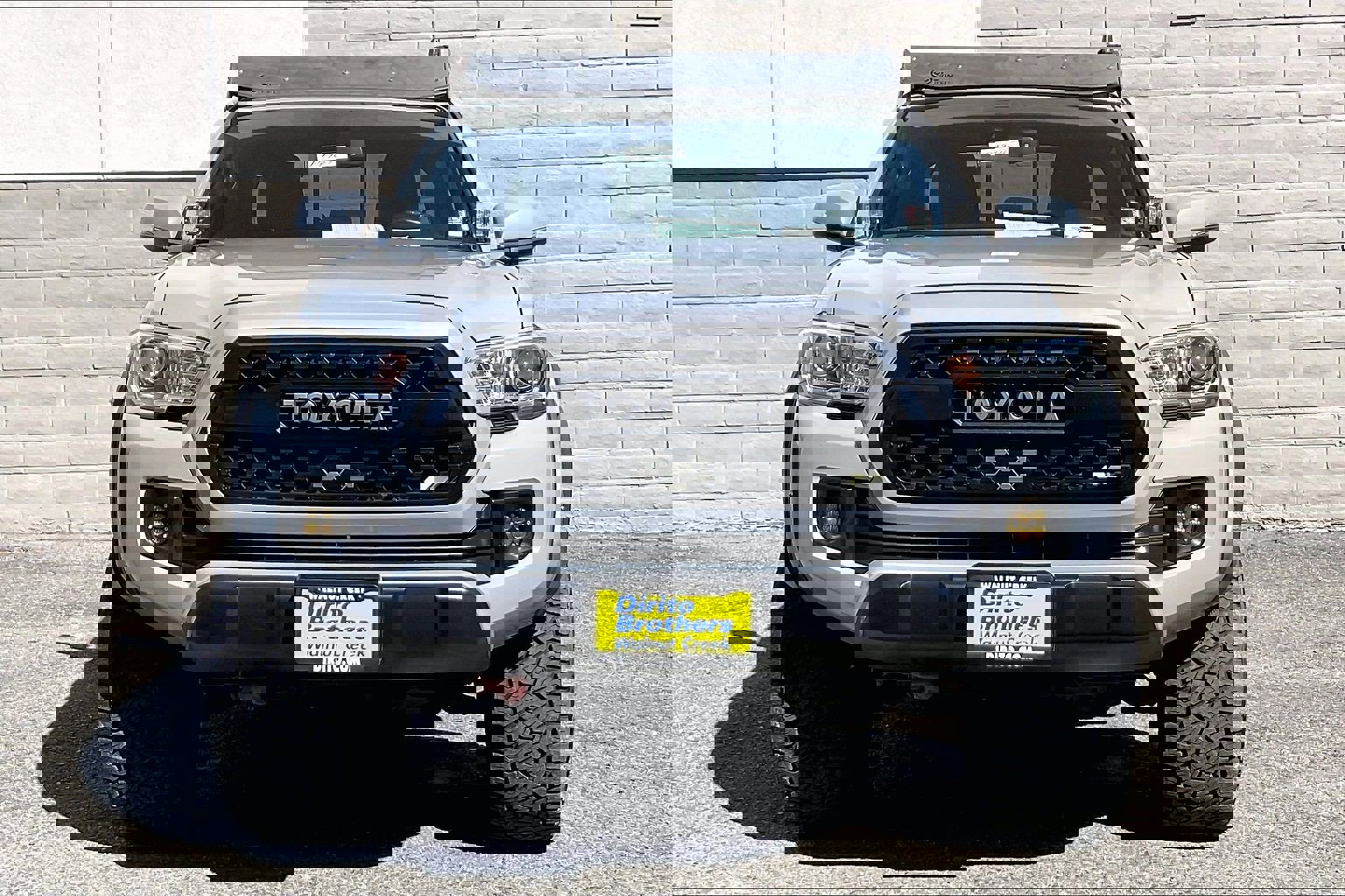 Used 2019 Toyota Tacoma TRD Off-Road w/ Technology Package image 2