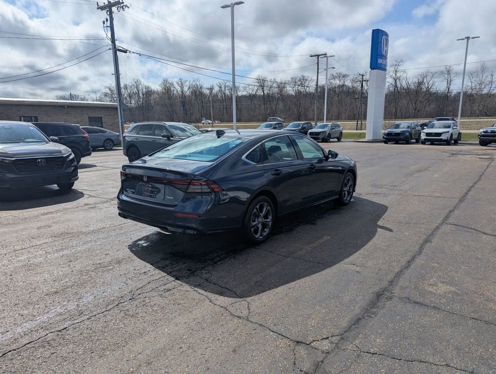 New 2026 Honda Accord EX-L image 3