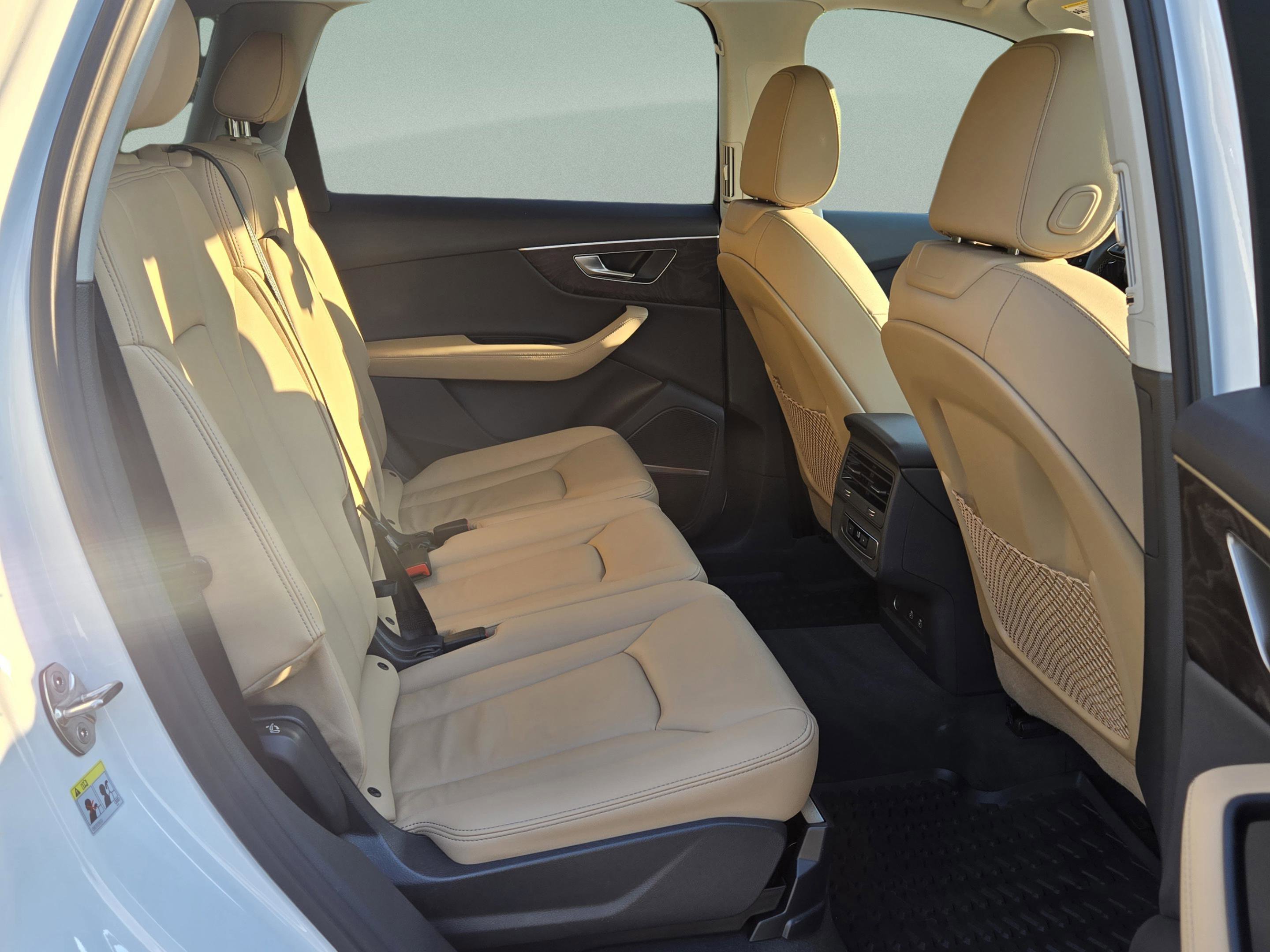 Used 2025 Audi Q7 2.0T Premium Plus w/ Premium Plus Package image 26