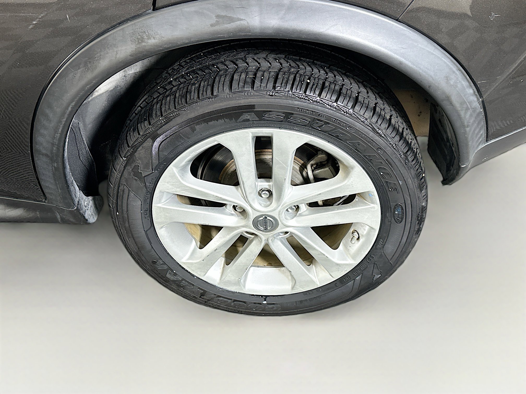 Used 2013 Nissan Juke SL image 11