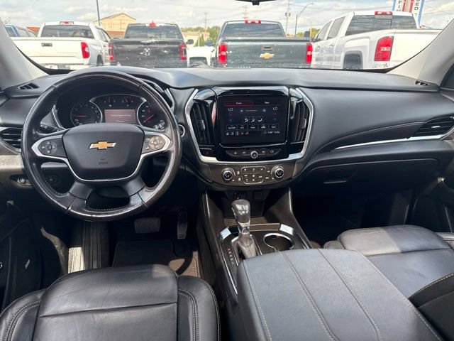 Used 2021 Chevrolet Traverse LT w/ LT Premium Package AWD/4WD image 17
