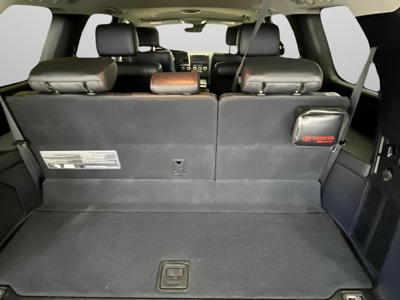 Used 2022 Toyota Sequoia TRD Pro AWD/4WD image 27