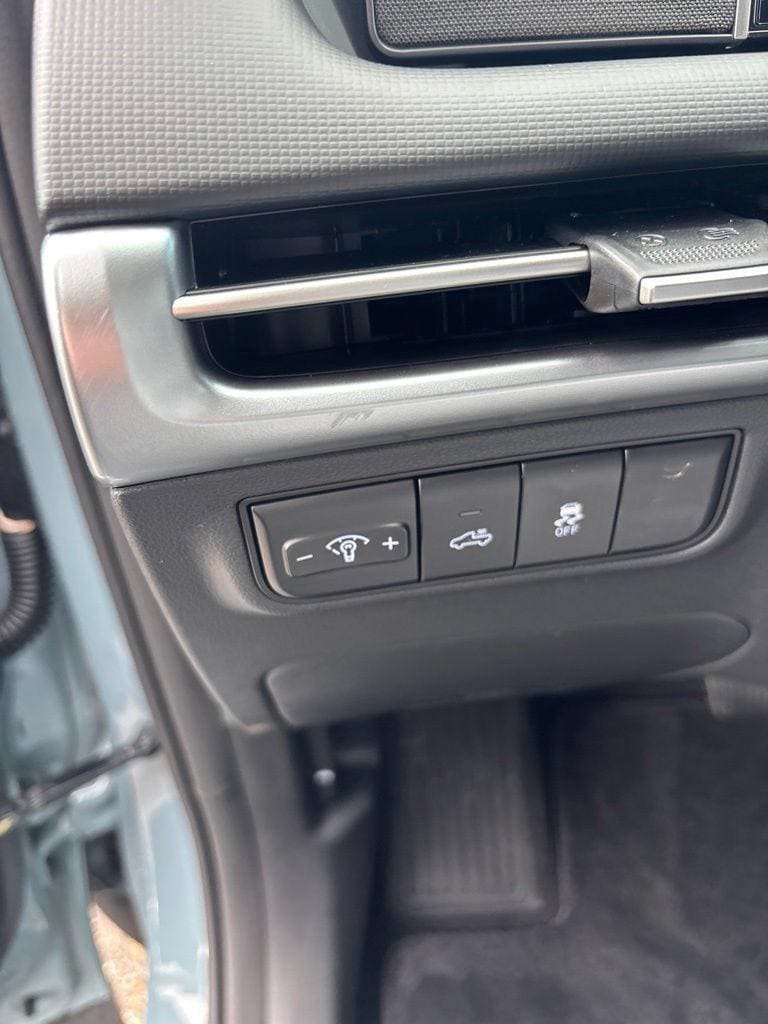 New 2027 Hyundai Santa Cruz SE AWD/4WD image 12