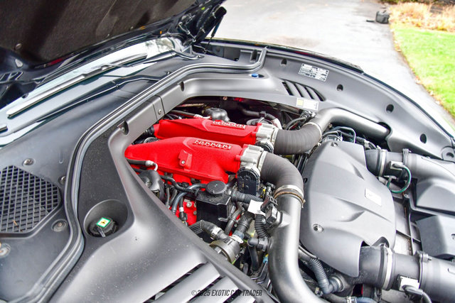 Used 2016 Ferrari California T RWD image 23