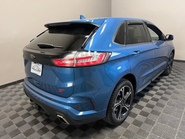 Used 2019 Ford Edge ST w/ Cold Weather Package AWD/4WD image 7