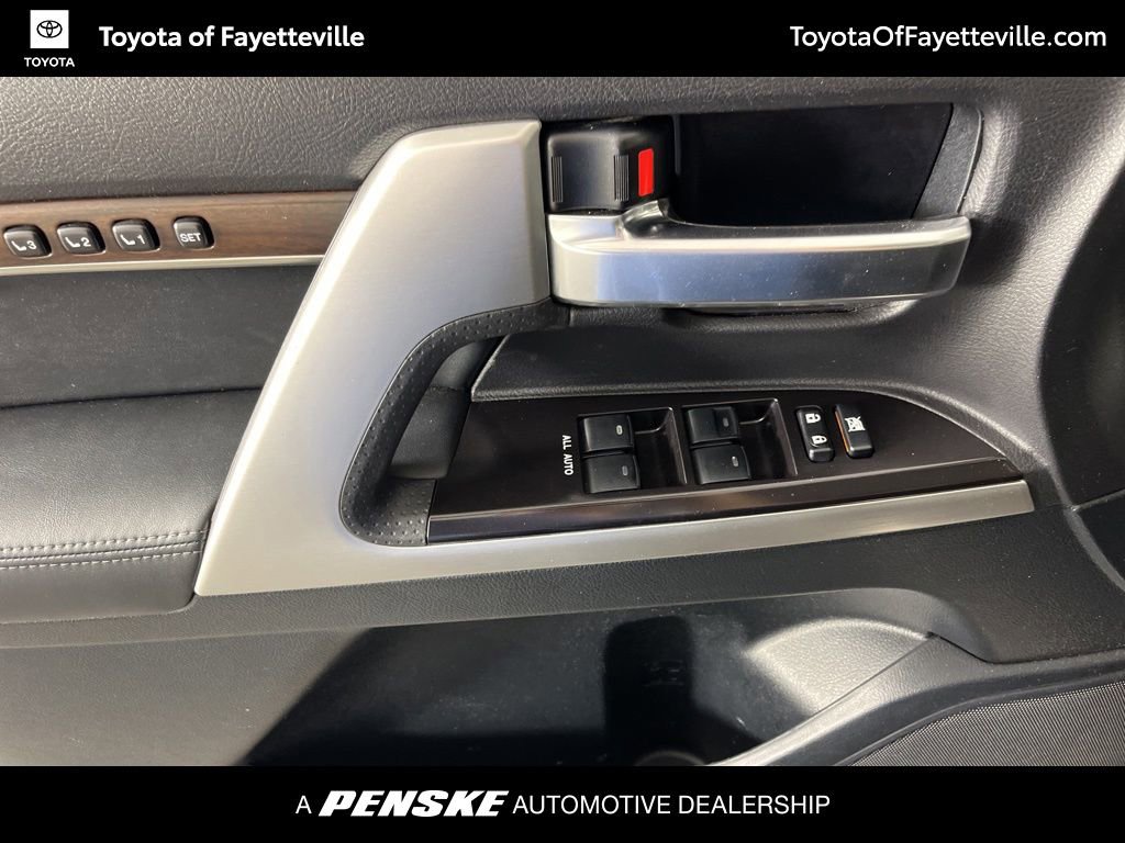 Used 2019 Toyota Land Cruiser AWD/4WD image 28