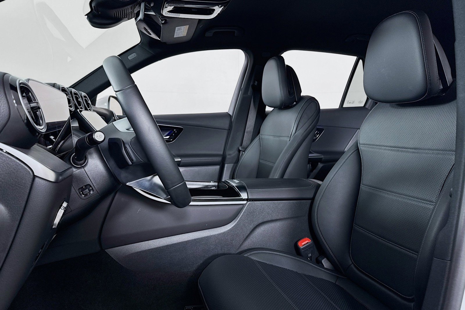 Certified 2026 Mercedes-Benz GLC 300 image 16