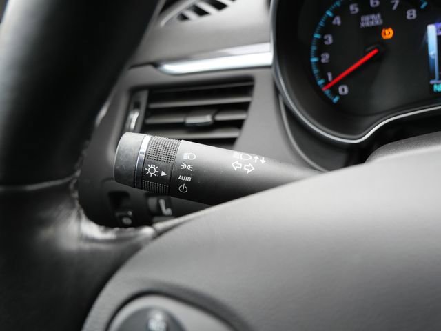 Used 2017 Chevrolet Impala LT image 22