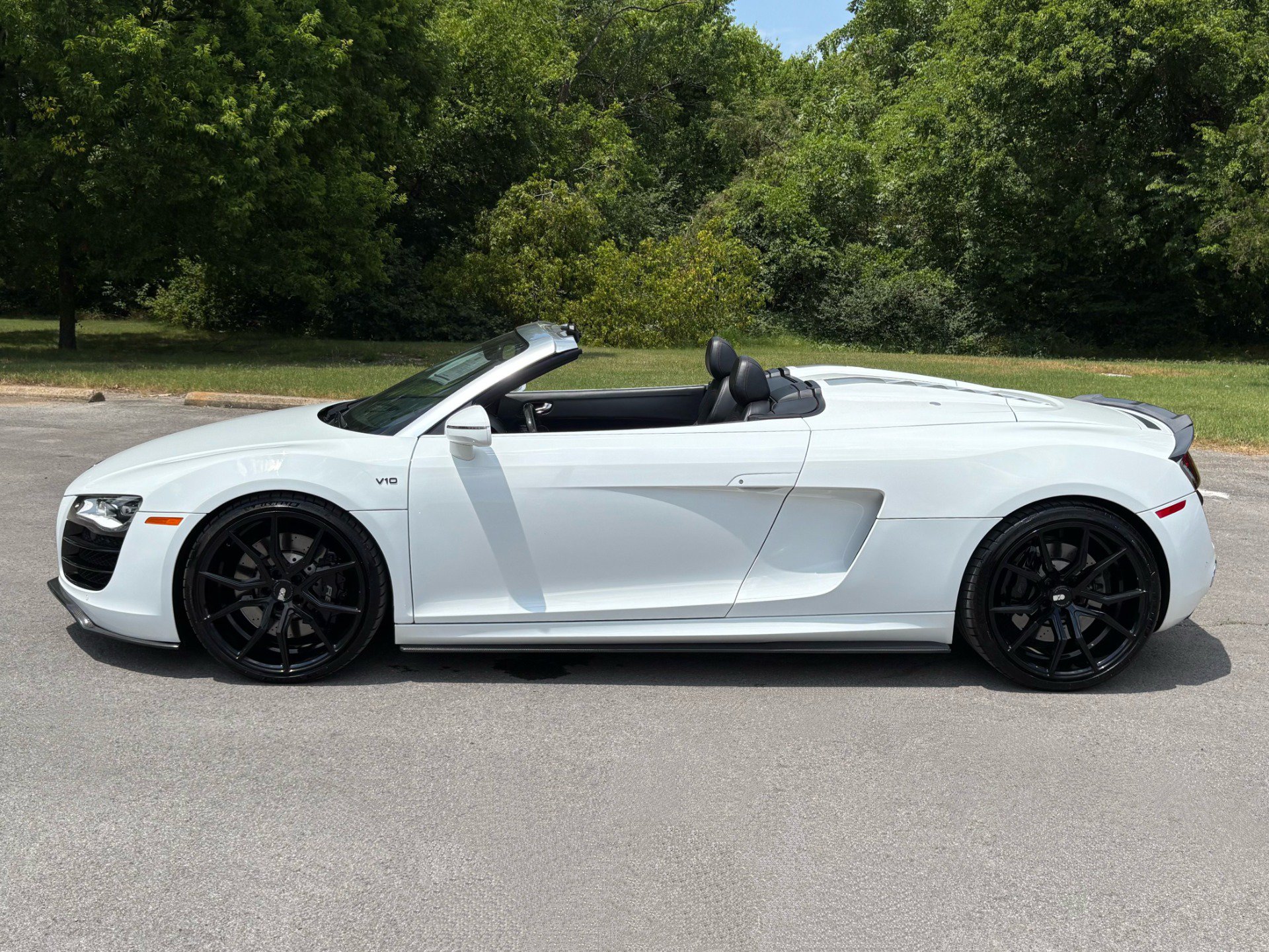 Used 2011 Audi R8 V10 AWD/4WD image 8