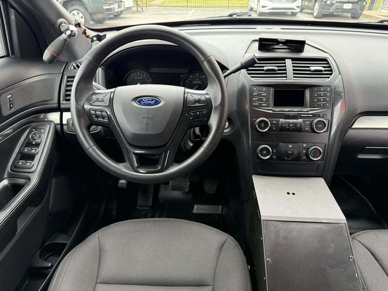 Used 2019 Ford Explorer 4WD Police Interceptor image 2