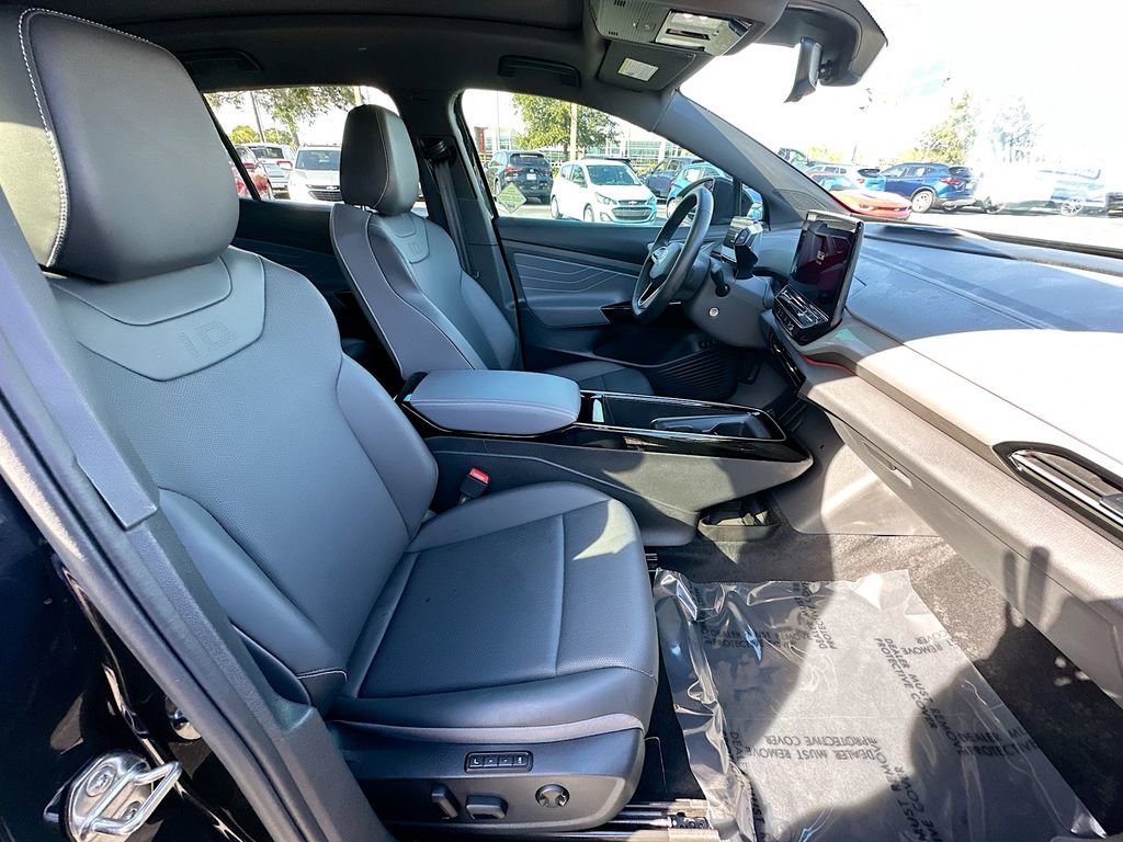 Used 2023 Volkswagen ID.4 Pro S Plus image 28